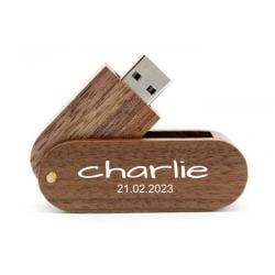 USB Stick Bedrukken - Het Perfecte Geboortecadeau