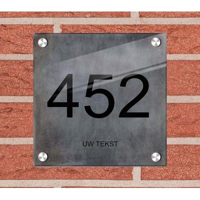 Huisnummer naambord met naam
