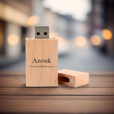 Anouk Naam Kado USB Stick in Luxe Design