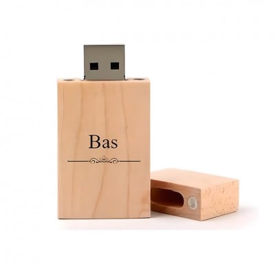 Bas Naam Kado USB Stick in Houten Uitvoering